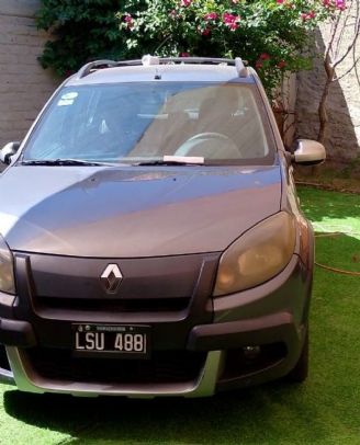 Renault Sandero Usado en Mendoza