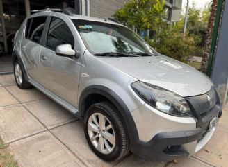 Renault Sandero Usado en Mendoza
