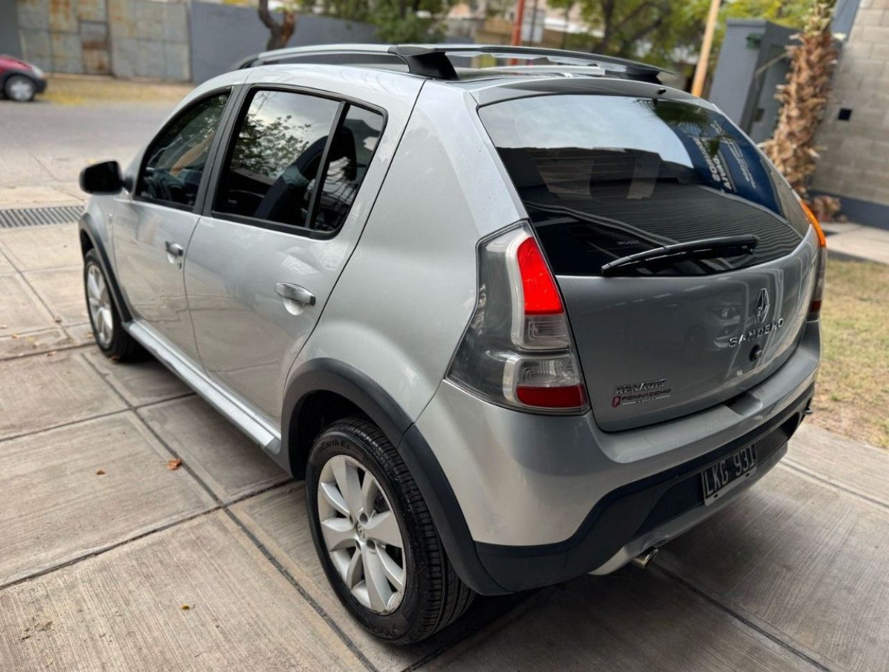 Renault Sandero Usado en Mendoza, deRuedas