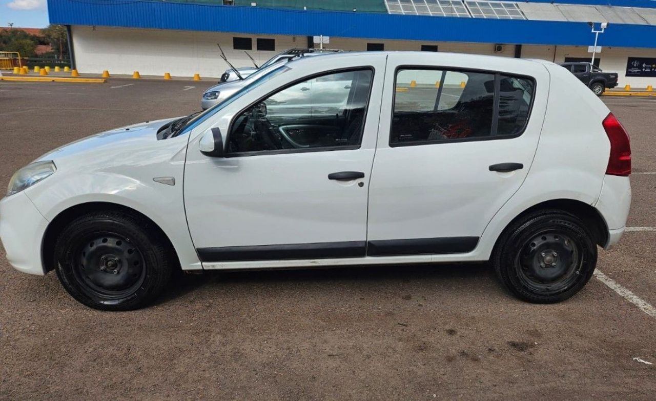 Renault Sandero Usado en Mendoza, deRuedas