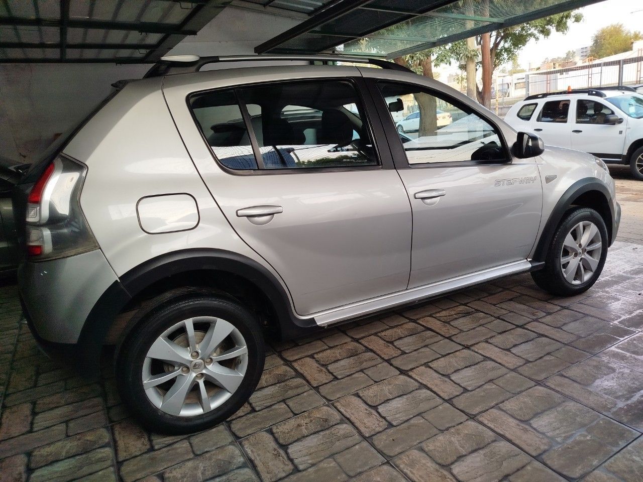 Renault Sandero Usado Financiado en Córdoba, deRuedas