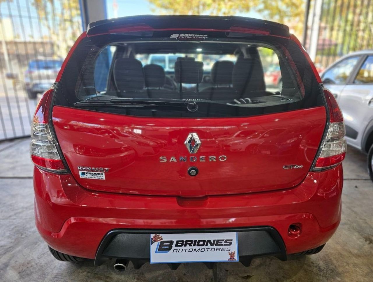 Renault Sandero Usado en Mendoza, deRuedas