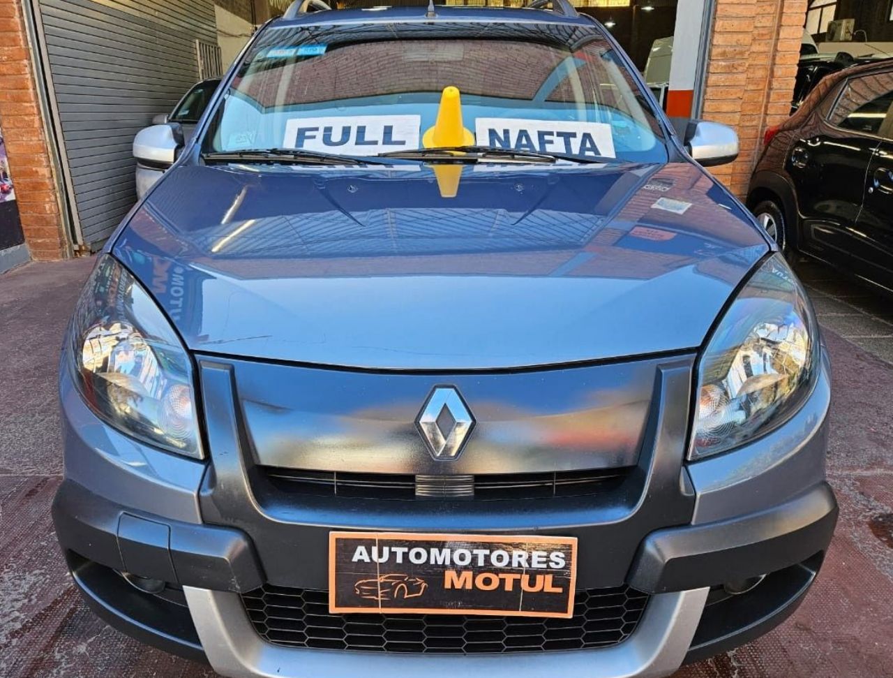 Renault Sandero Usado en Mendoza, deRuedas