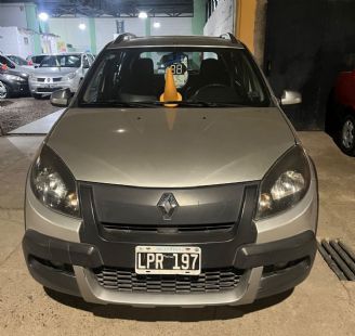 Renault Sandero Usado en Mendoza Financiado