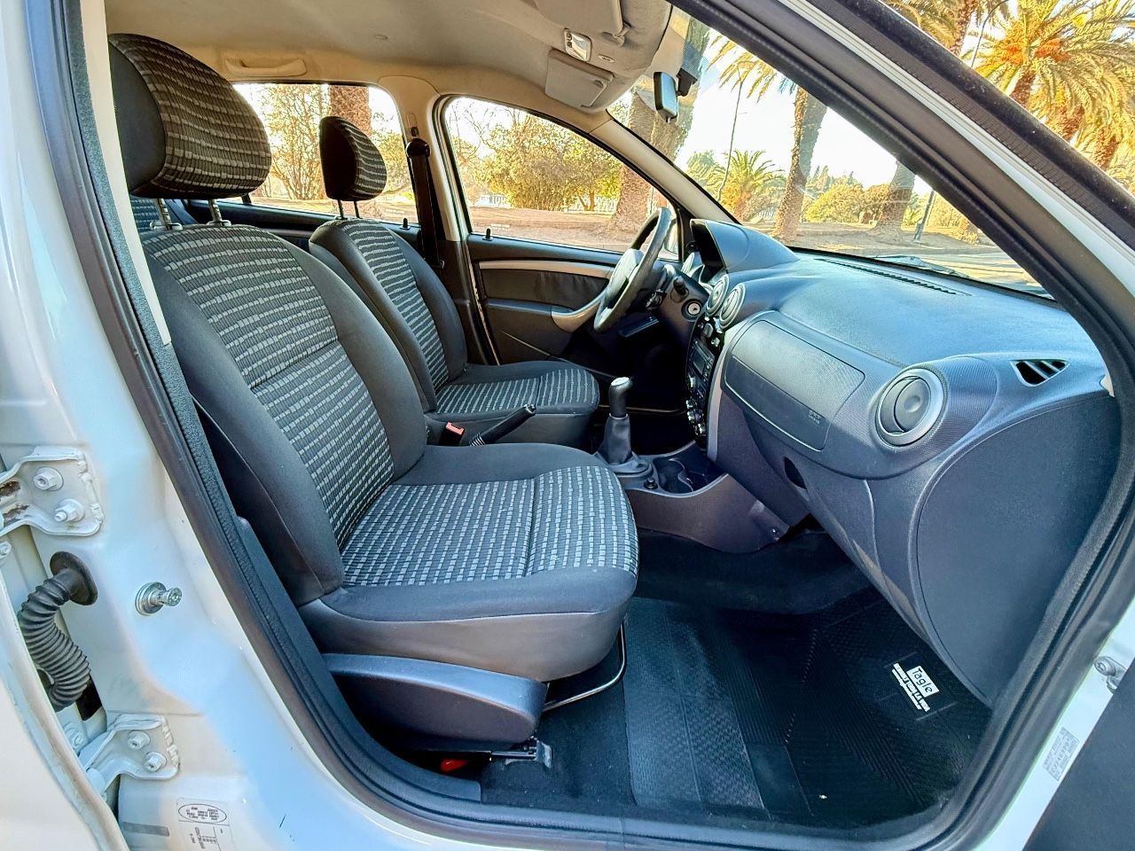 Renault Sandero Usado Financiado en Mendoza, deRuedas