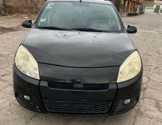 Renault Sandero Usado en Mendoza