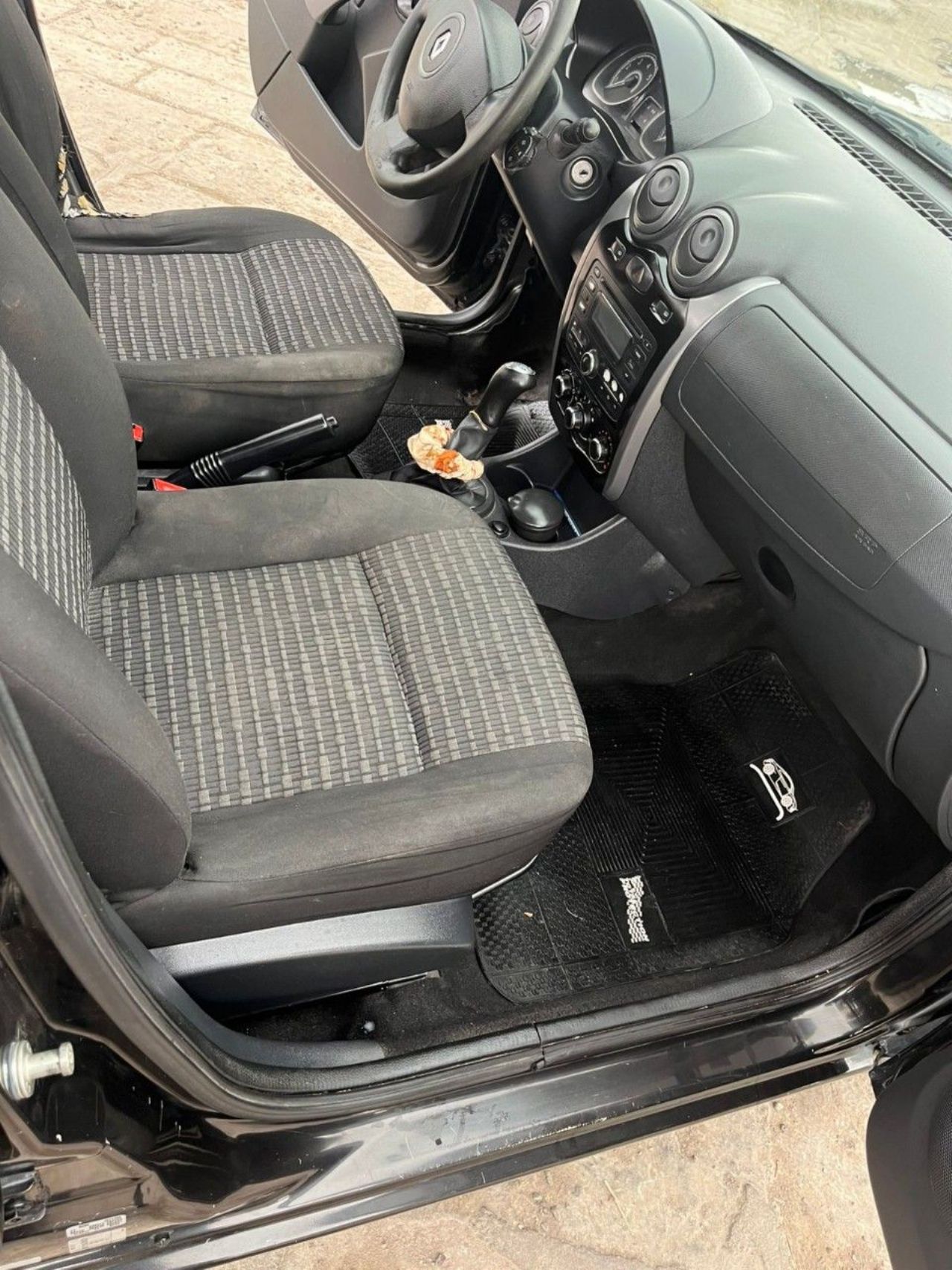 Renault Sandero Usado en Mendoza, deRuedas