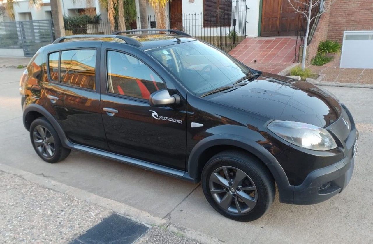 Renault Sandero Usado Financiado en Córdoba, deRuedas