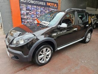 Renault Sandero Usado en Mendoza