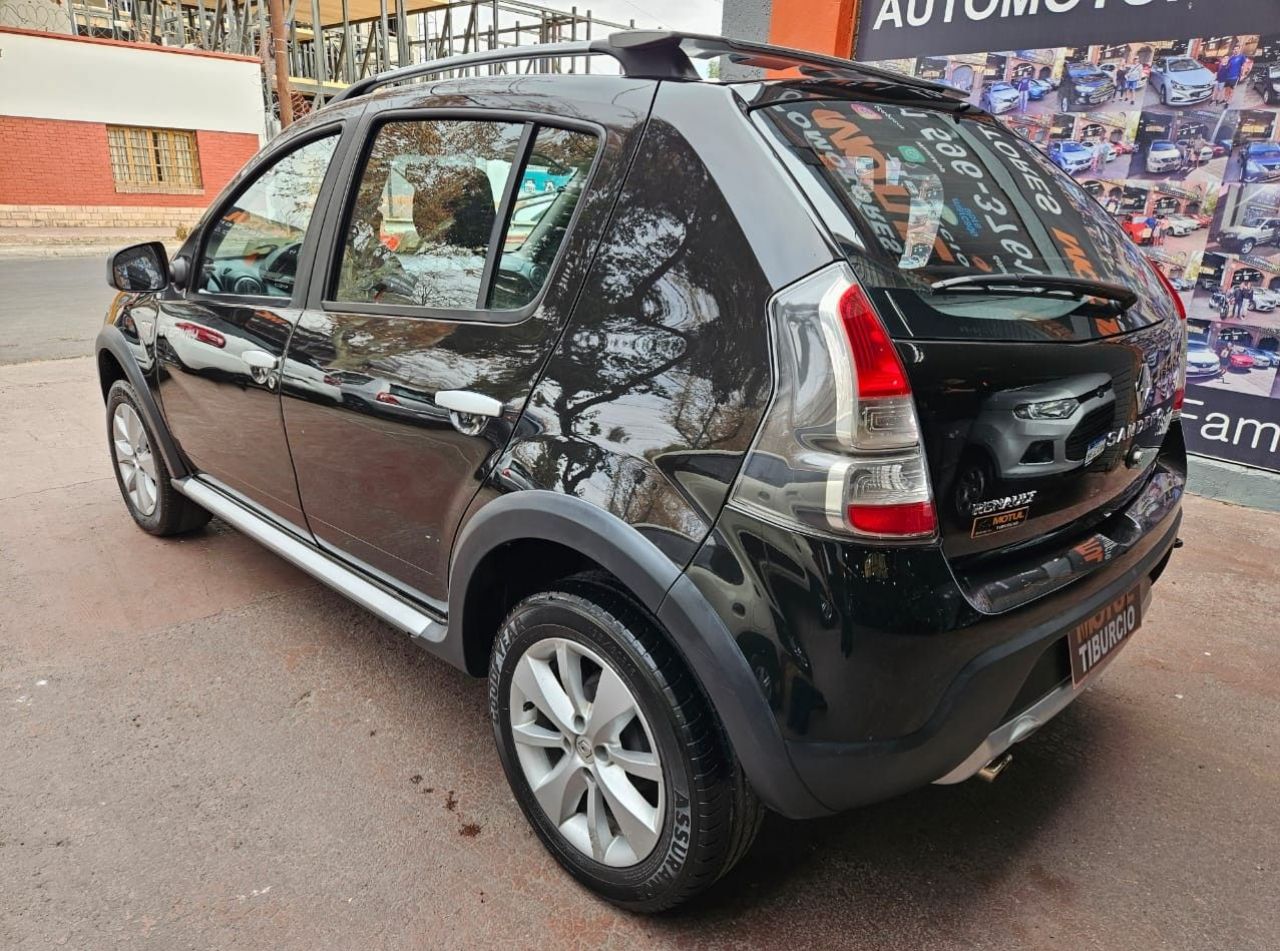 Renault Sandero Usado en Mendoza, deRuedas