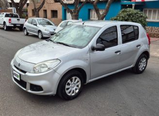 Renault Sandero Usado en Mendoza Financiado