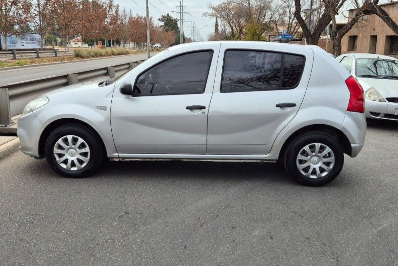 Renault Sandero Usado Financiado en Mendoza, deRuedas