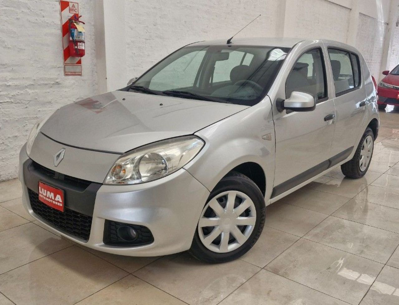 Renault Sandero Usado Financiado en Mendoza, deRuedas