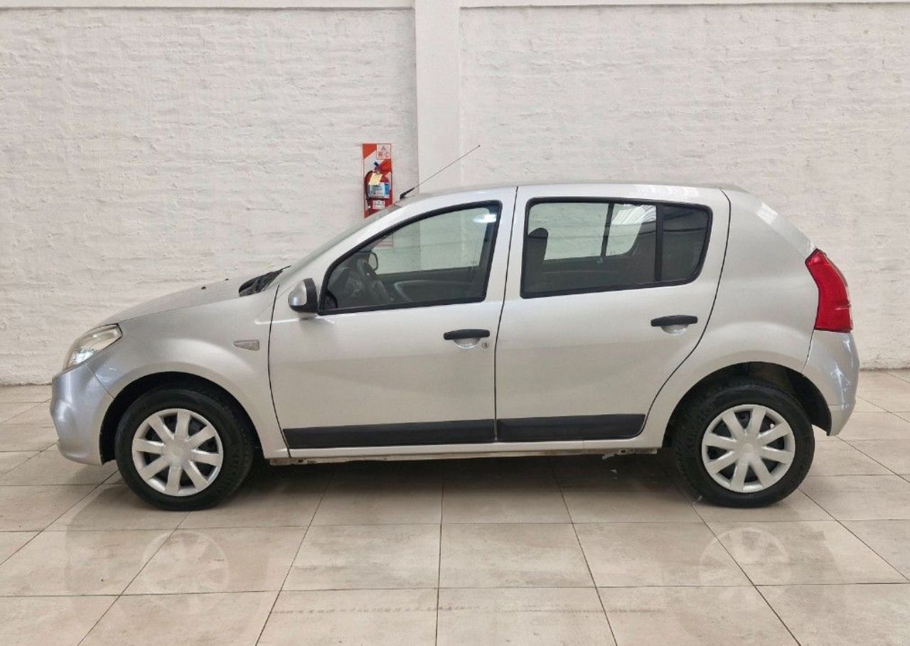 Renault Sandero Usado Financiado en Mendoza, deRuedas