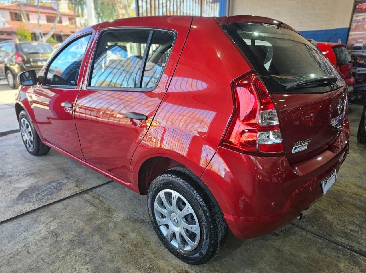 Renault Sandero Usado en Mendoza, deRuedas