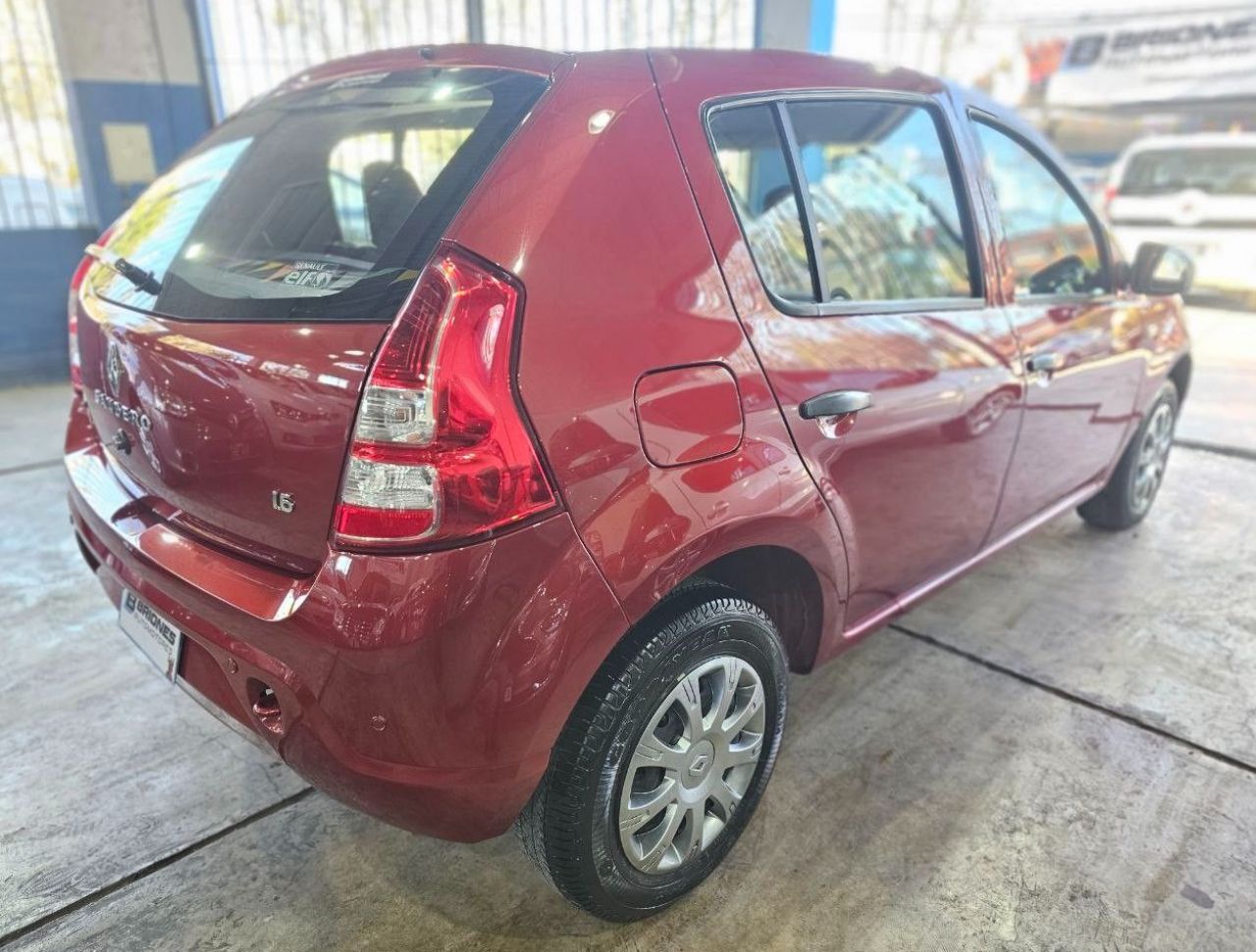 Renault Sandero Usado en Mendoza, deRuedas
