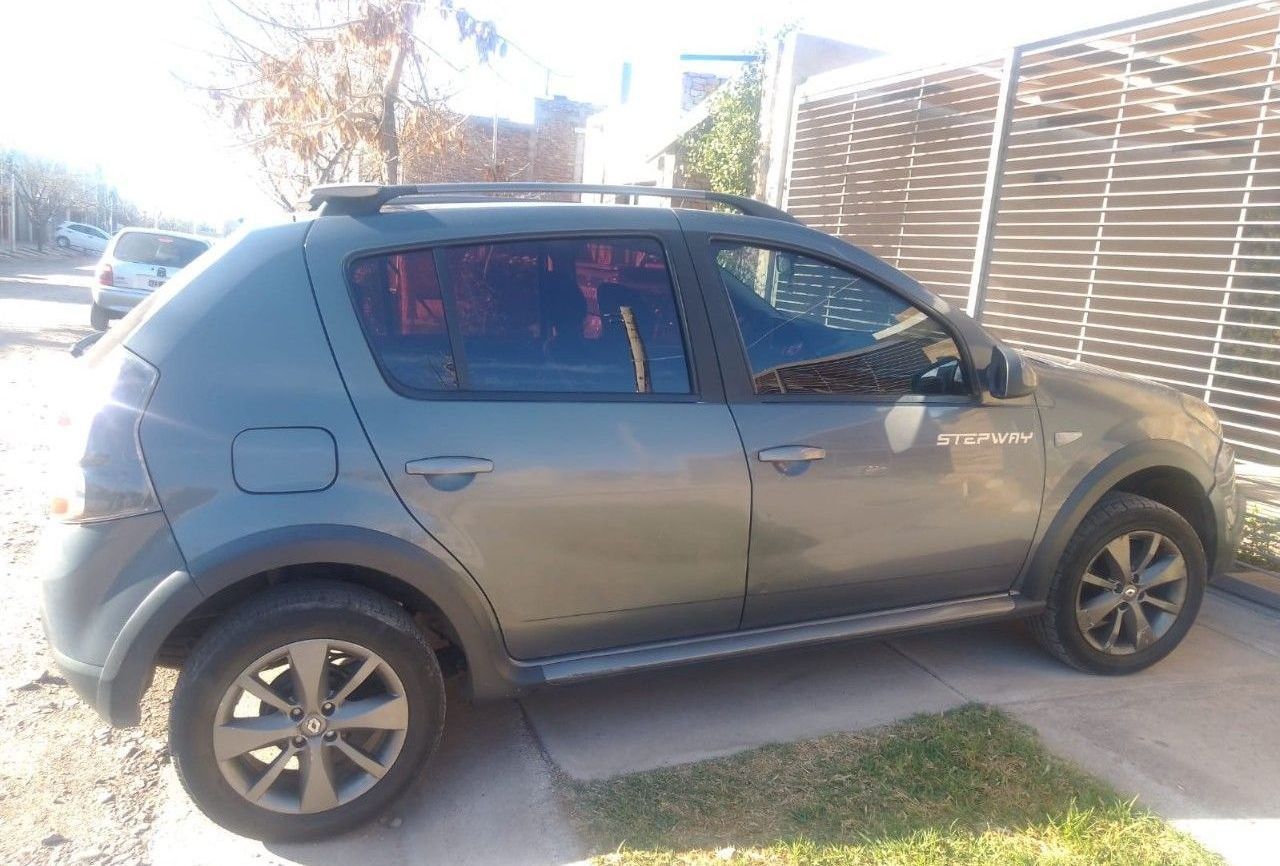 Renault Sandero Usado en Mendoza, deRuedas