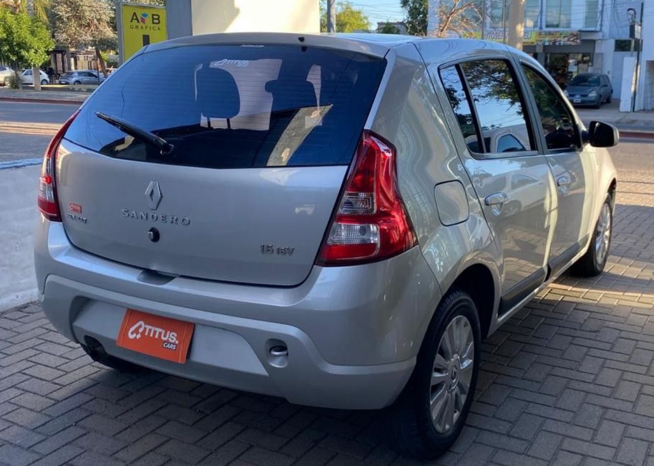 Renault Sandero Usado Financiado en Córdoba, deRuedas