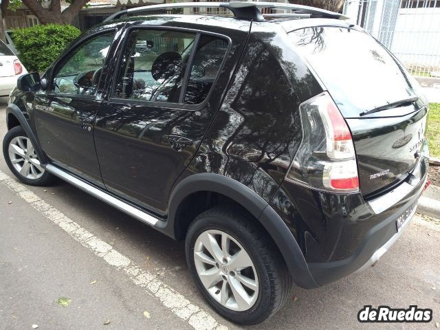 Renault Sandero Usado en Mendoza, deRuedas