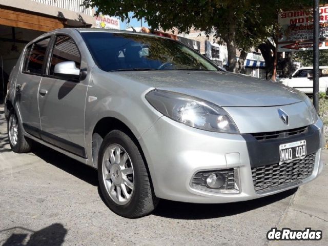 Renault Sandero Usado en Mendoza, deRuedas