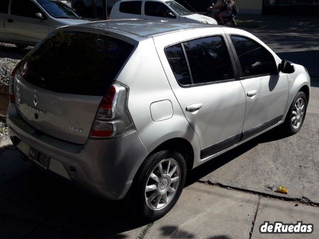 Renault Sandero Usado en Mendoza, deRuedas