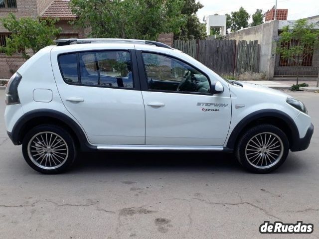 Renault Sandero Usado en Mendoza, deRuedas