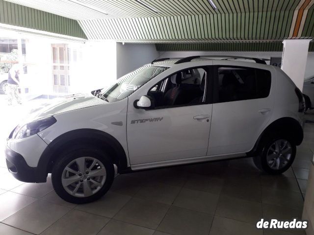Renault Sandero Usado en Mendoza, deRuedas