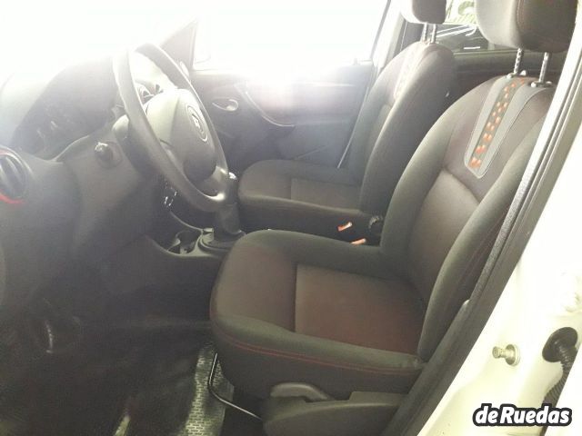 Renault Sandero Usado en Mendoza, deRuedas