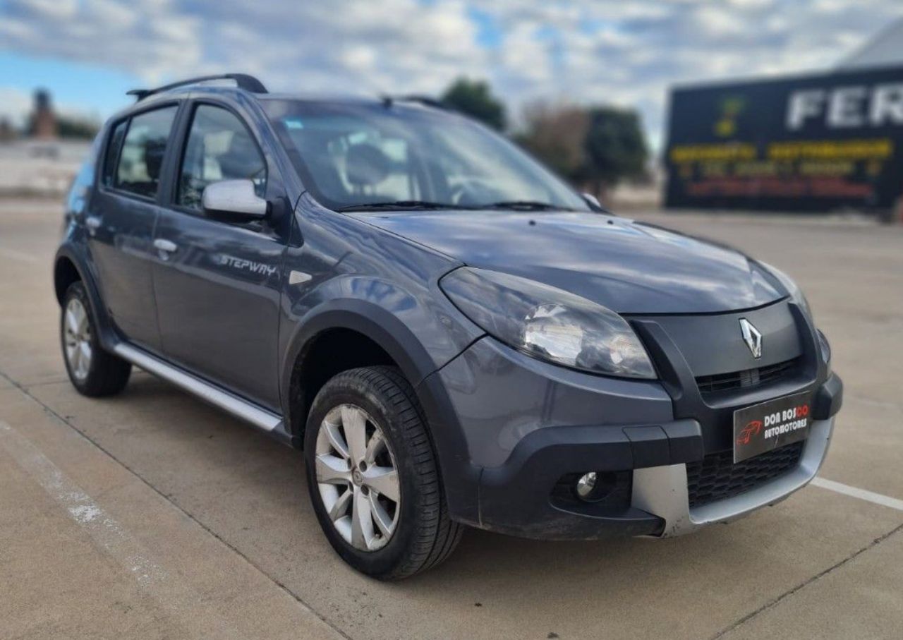 Renault Sandero Usado en Córdoba, deRuedas