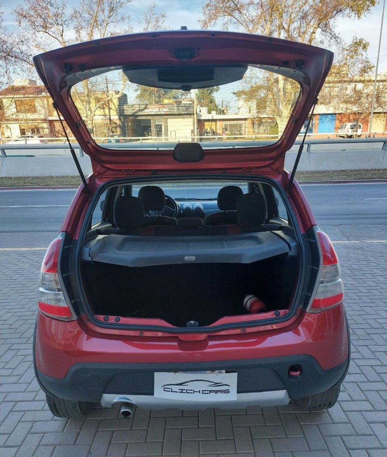 Renault Sandero Usado en Córdoba, deRuedas