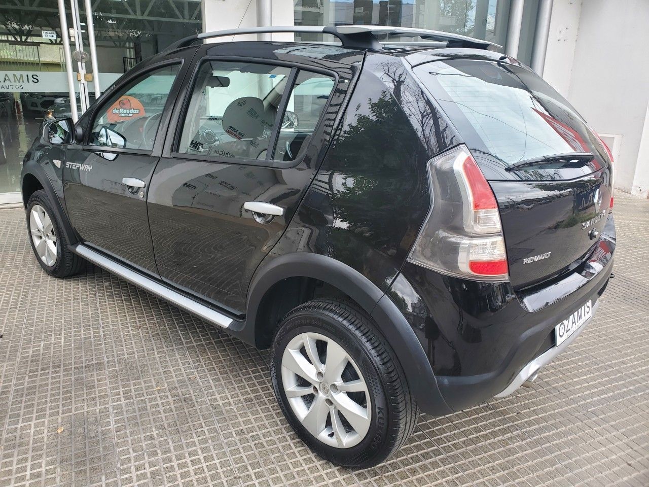 Renault Sandero Usado en Mendoza, deRuedas