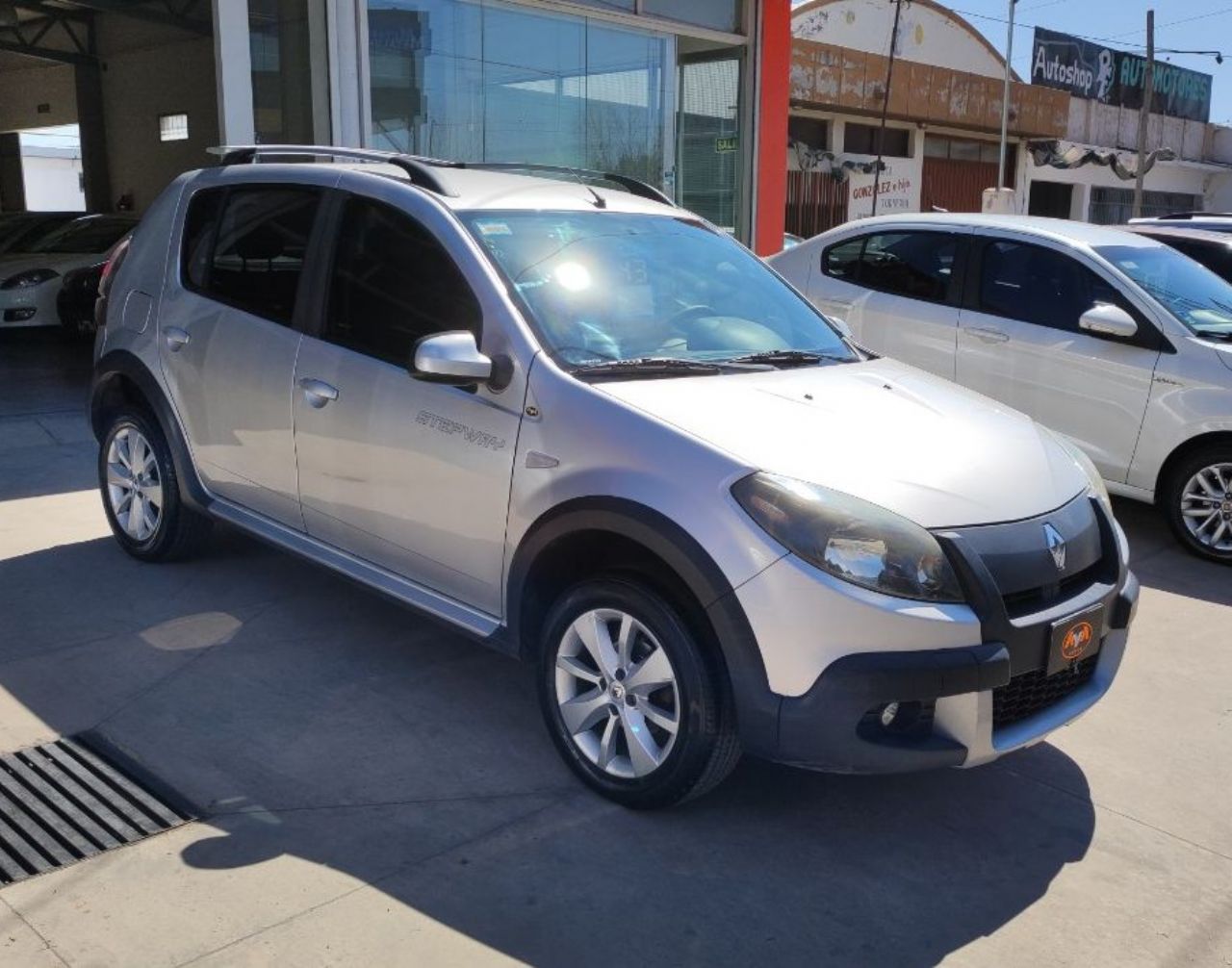 Renault Sandero Usado en Mendoza, deRuedas