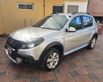 Renault Sandero Usado en Mendoza