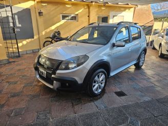 Renault Sandero Usado en Mendoza