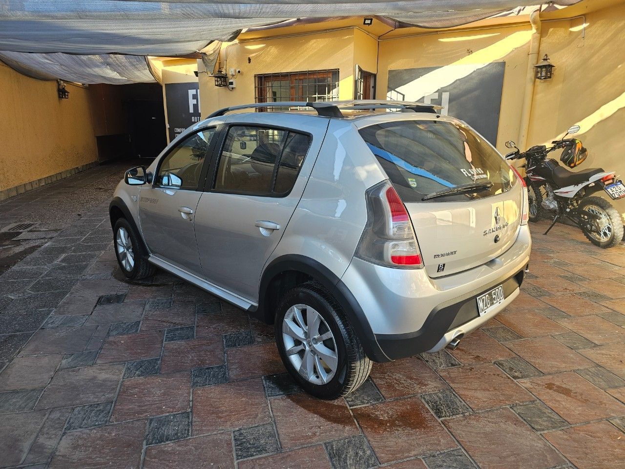 Renault Sandero Usado en Mendoza, deRuedas
