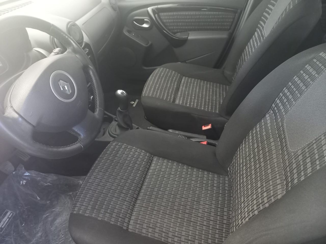Renault Sandero Usado Financiado en Mendoza, deRuedas