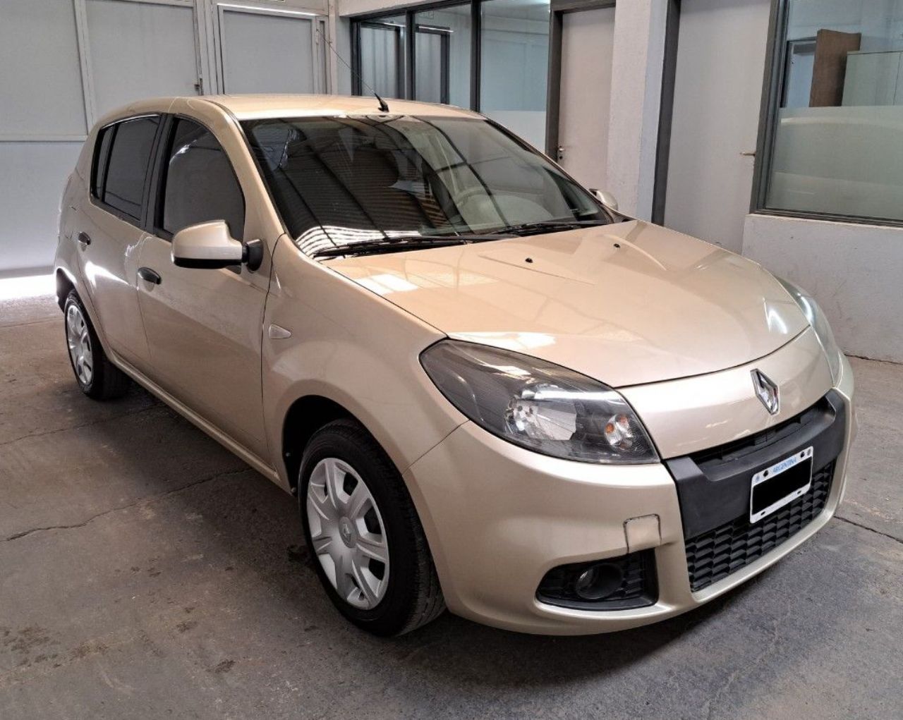 Renault Sandero Usado Financiado en Mendoza, deRuedas