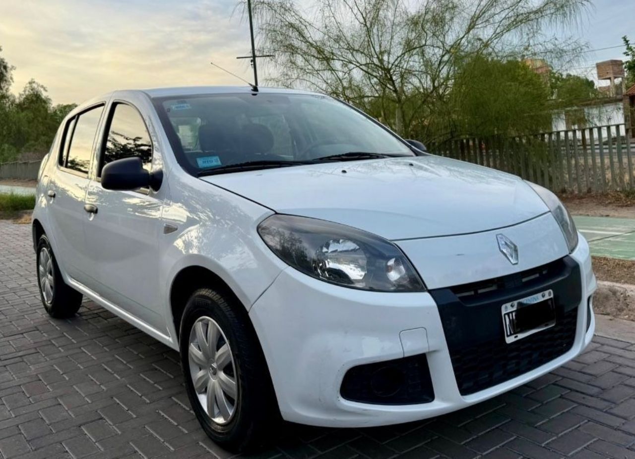 Renault Sandero Usado en Mendoza, deRuedas