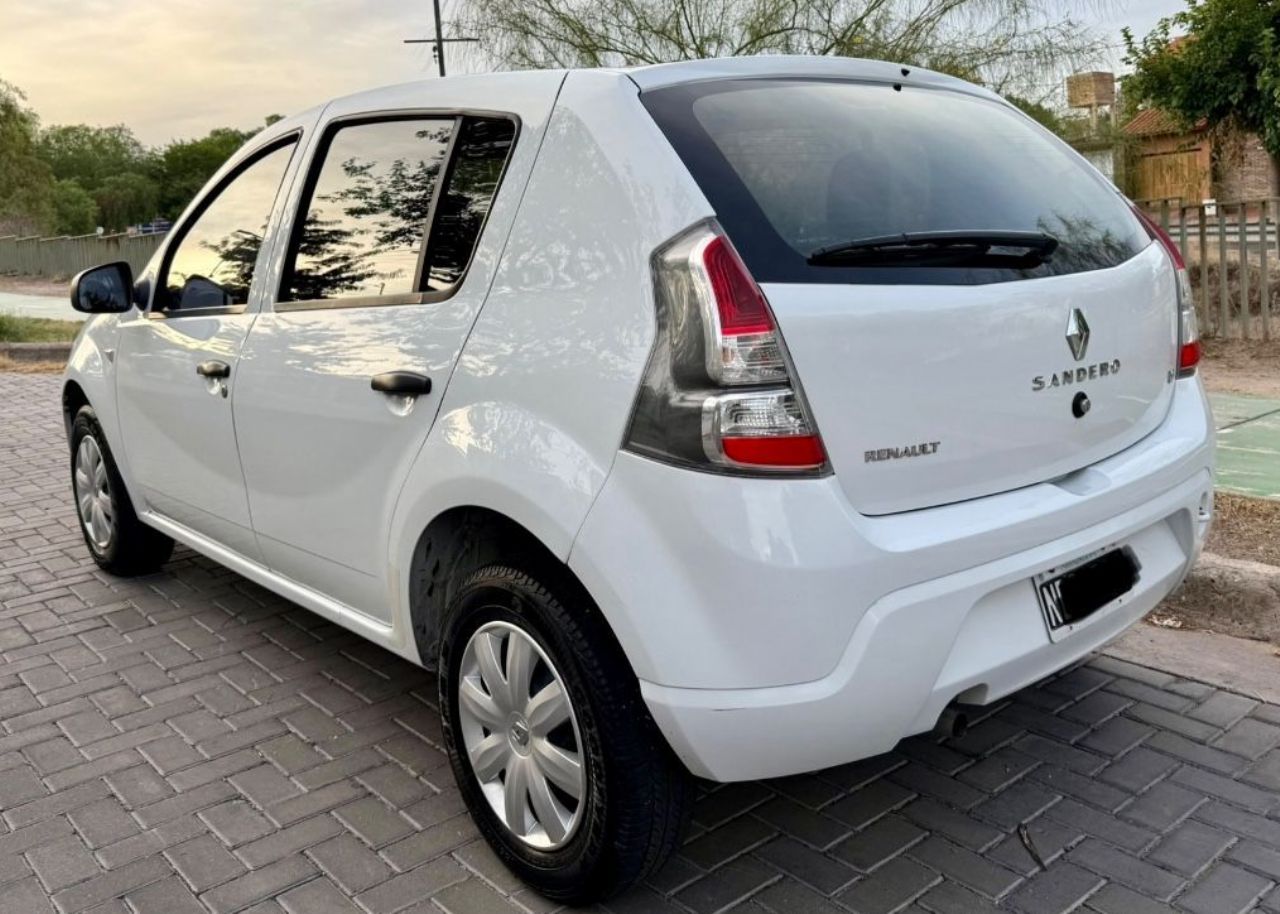 Renault Sandero Usado en Mendoza, deRuedas