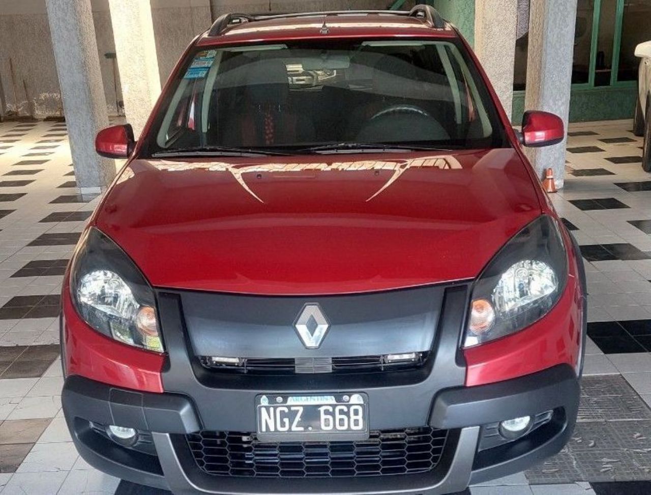 Renault Sandero Usado en Mendoza, deRuedas
