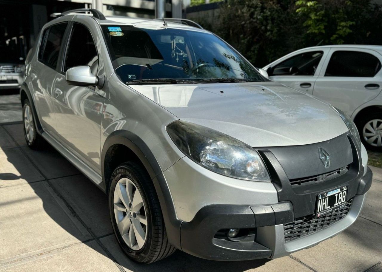 Renault Sandero Usado en Mendoza, deRuedas