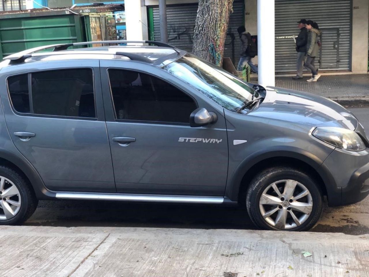 Renault Sandero Usado en Buenos Aires, deRuedas