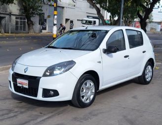 Renault Sandero Usado en Mendoza Financiado