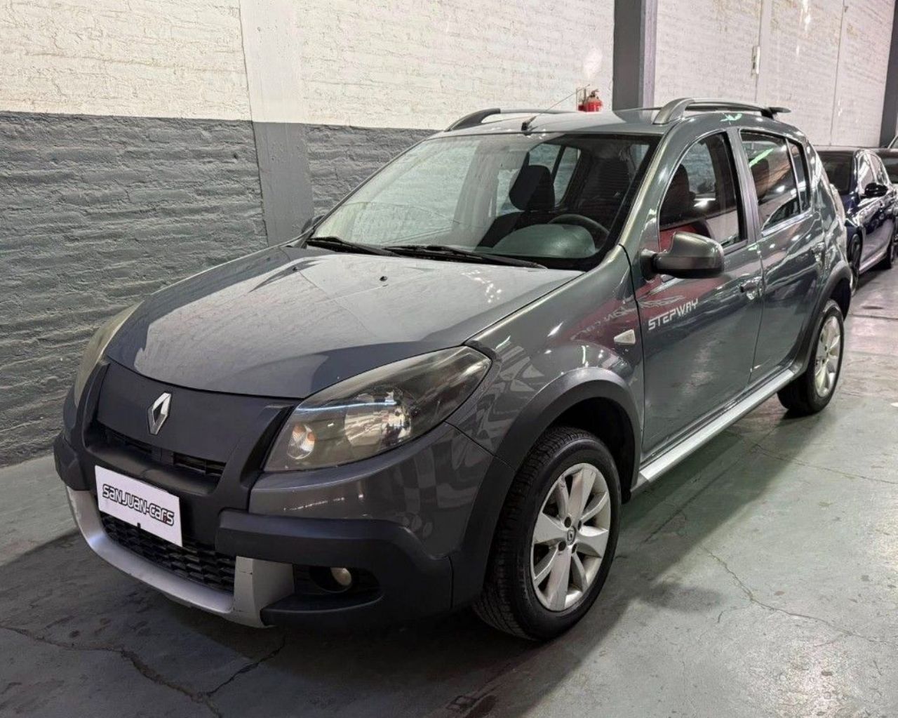 Renault Sandero Usado Financiado en San Juan, deRuedas