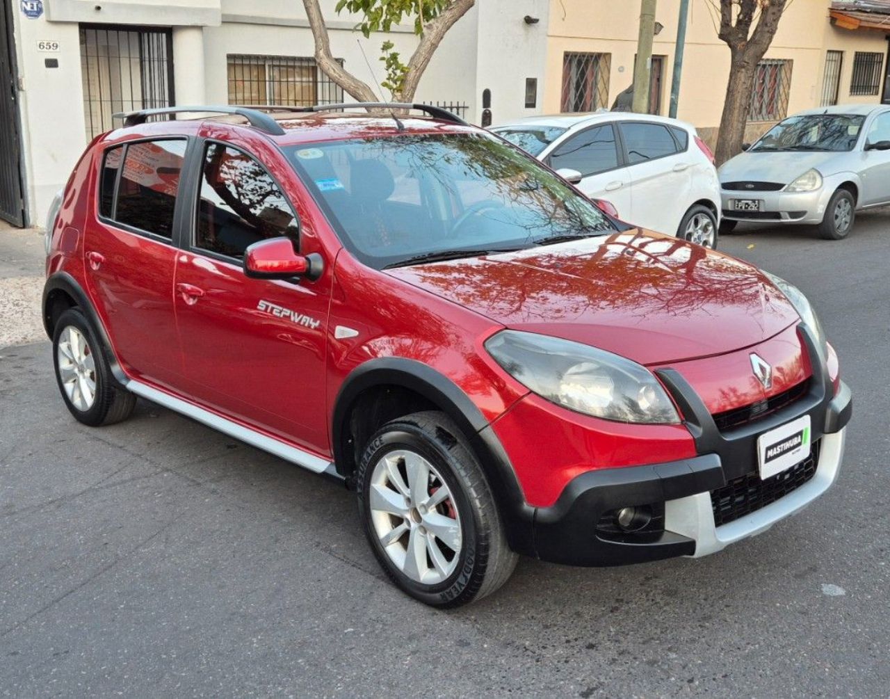 Renault Sandero Usado Financiado en Mendoza, deRuedas