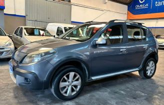 Renault Sandero Usado en Mendoza Financiado