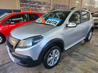 Renault Sandero Usado en Mendoza