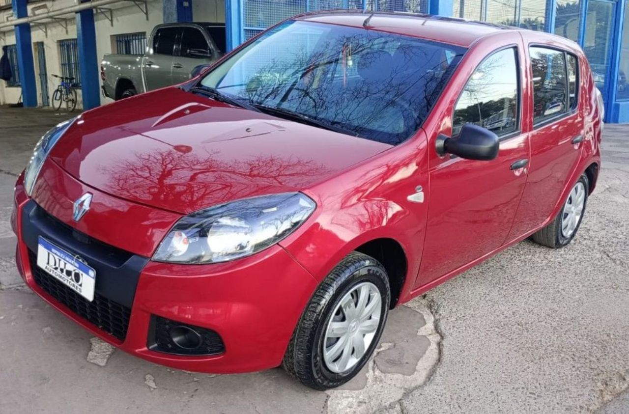 Renault Sandero Usado Financiado en Mendoza, deRuedas