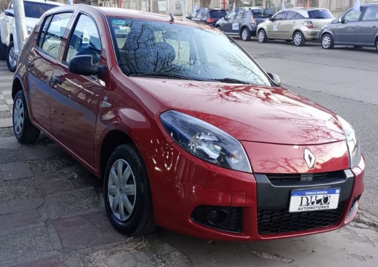 Renault Sandero Usado Financiado en Mendoza, deRuedas