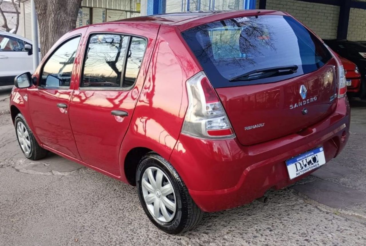 Renault Sandero Usado Financiado en Mendoza, deRuedas